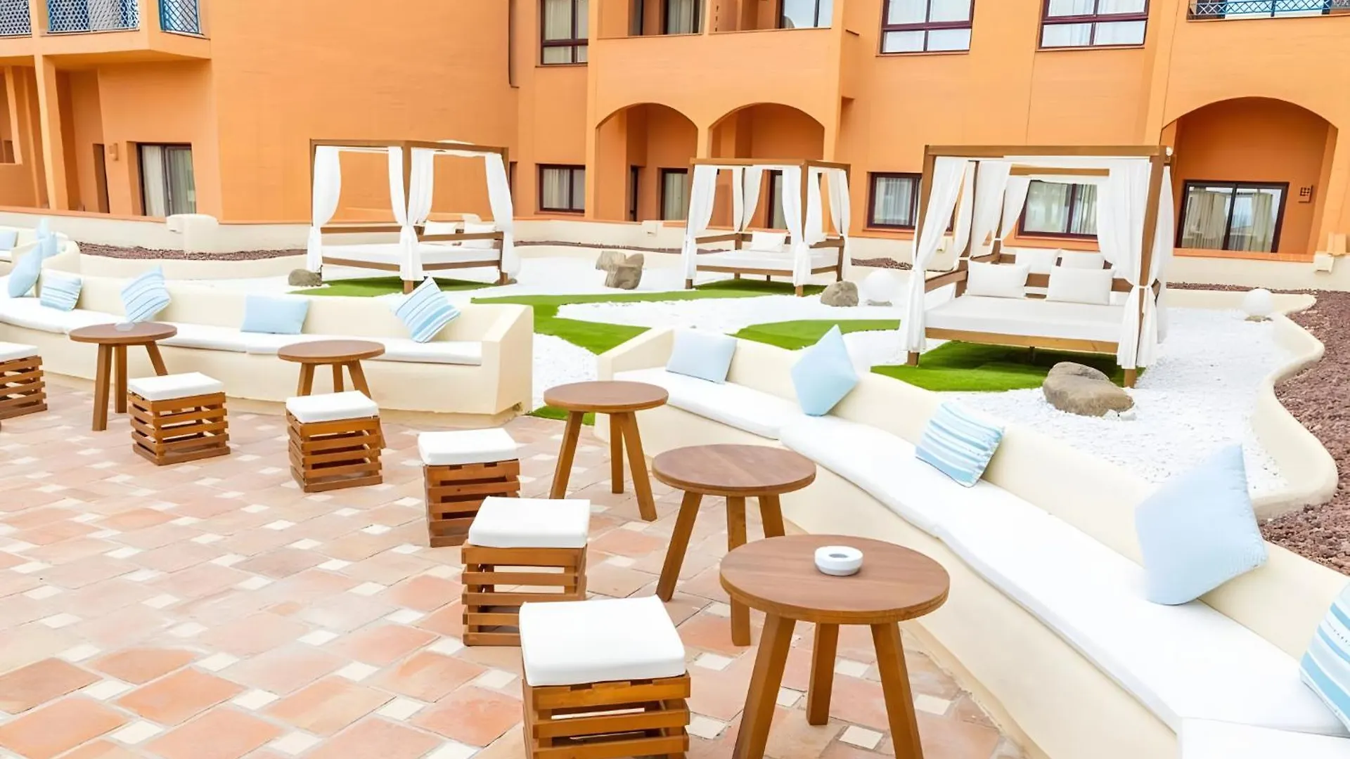 فندق Bakour Costa Del Sol إِستيبونا